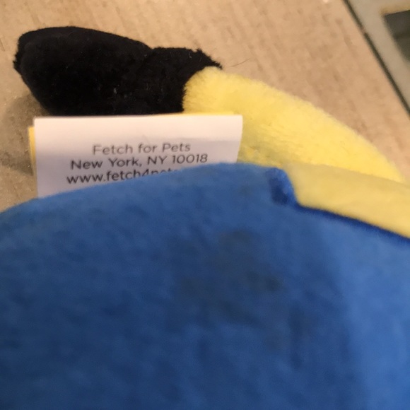 Illumination presents minions Fetch for pets - Picture 5 of 5